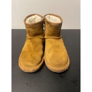 Koolaburra By UGG Tan Short Side Zipper Size 2 SKU 2074